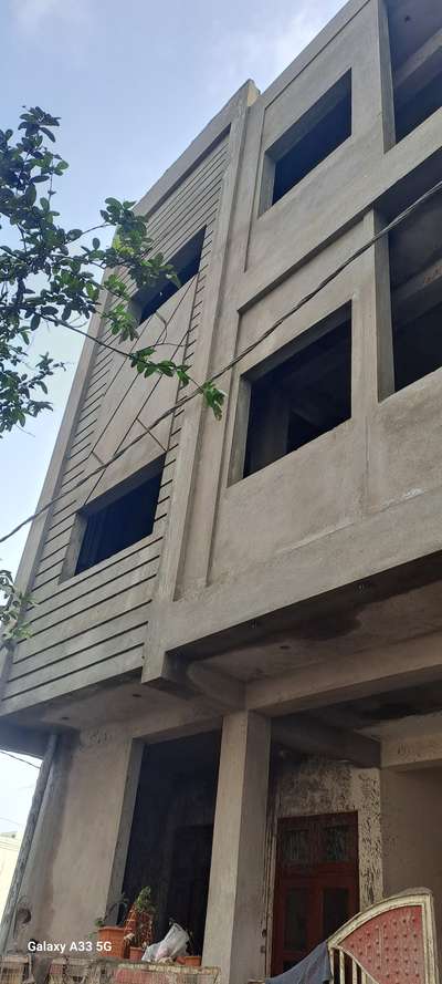 TEEN IMLI IDA COLONY INDORE 
800 SQ AREA 
RATE - 242 ₹SQ FT 
A GRADE CONSTRUCTION 
CLIENT PIYUSH BELIYA JI 
#INDORE #constructionsite #singhconstruction #residentialbuilding