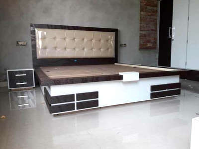 This is king size bed 7×7 fully costimzed