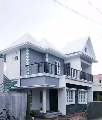 customized villas 
S.A CONSTRUCTIONS
KAZHAKKUTTOM
TVM