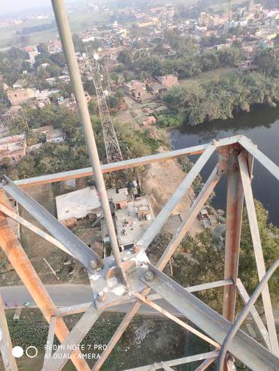 6 saal pahle Airtel tower🗼 banane ka kaam suru kiya tha Ye kuch purani yaade 🤗 Ghar walo ne mana kar diya ye kaam karne se 🙃