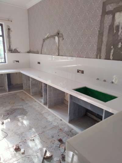 Neno white g7 kitchen top  #nenowhite #KitchenCabinet  #KitchenIdeas  #LargeKitchen  #ModularKitchen  #kitchendesign #jaipur#jaipurtiles