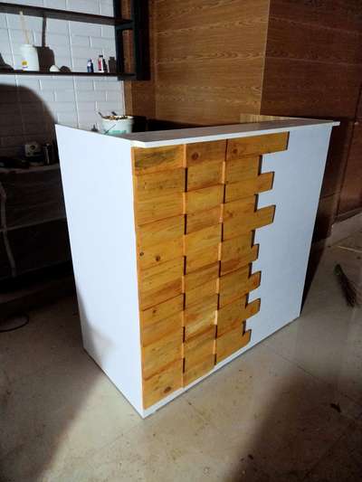 wood counter 
any requirement pls contact me.....9690501234 




 #InteriorDesigner  #Architectural&Interior  #WoodenKitchen  #woodendesign  #interiorrenovation  #KingsizeBedroom  #architecturedesign   #best_architect  #architecturekerala  #LUXURY_INTERIOR