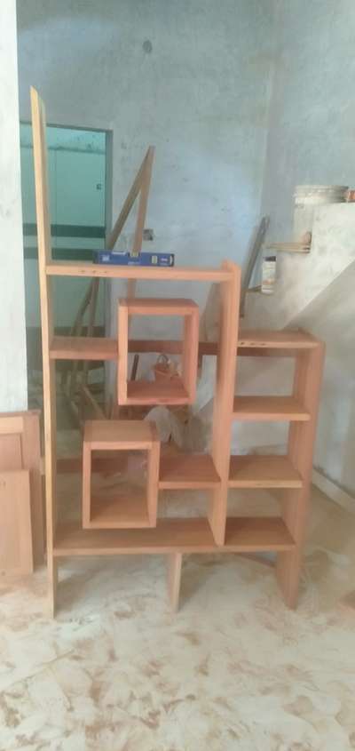 under stair show case 7012309692