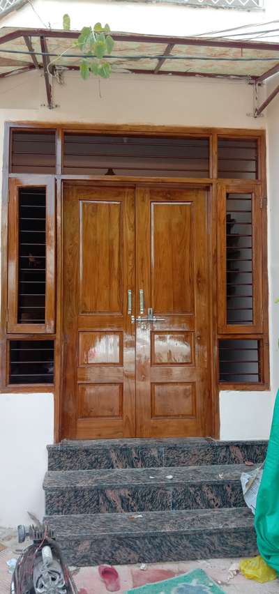 *spray polish PU Asian material*
high glossy door polish