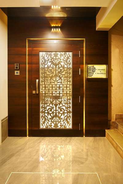 Metal cnc design on door

#metal  #Kollam  #kerala
#cnc #FrontDoor  #interior #metalcnc