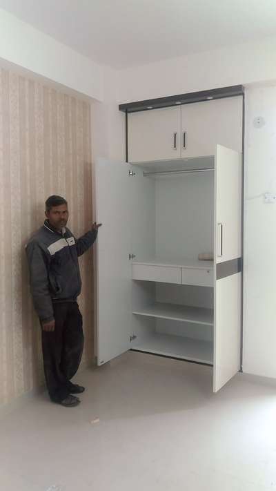 #ModularKitchen  #modularwardrobe  #Modularfurniture  #modular 
1300Rs sqft modular kitchen
1000Rs sqft modular wardrobe
contact- 9971839398, 9069886585