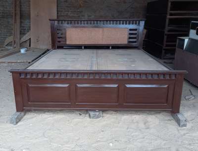 # acacia wood bed