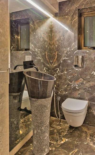 feel The luxury 😉 
yes we make it Always unique 😉 .
 #BathroomDesigns #bestbuilderindelhi #toilet #washbasininterior #Basement_and_wall #InteriorDesigner #_homedecor #best_architect #happycustomer #comlete  #best3ddesinger
