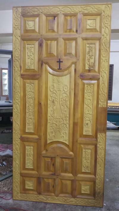 CNC carving work in door