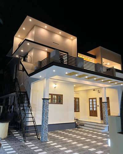 2200 sqft home
Poothiyakavu