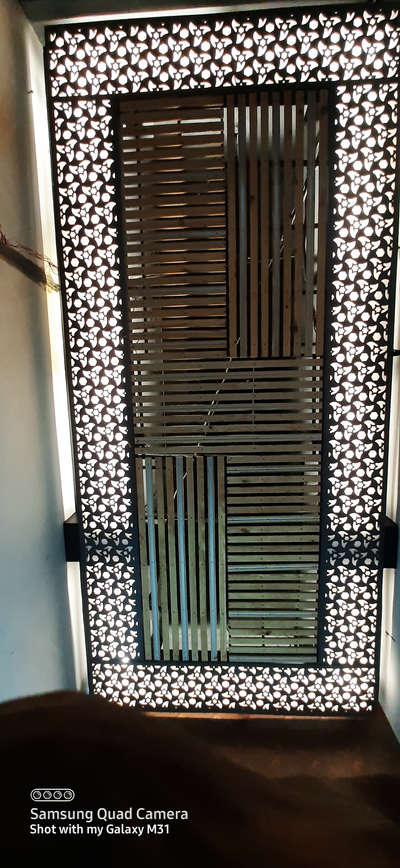 only slling rate     #wooden selling parling and bedroom desing,s  #woodensealing  #parlourinterior  #koloapp  #InteriorDesigner  #exteriordesigns  #today  #waiting_for_next  #fanichar  #WoodenCeiling  #KingsizeBedroom  #BedroomIdeas