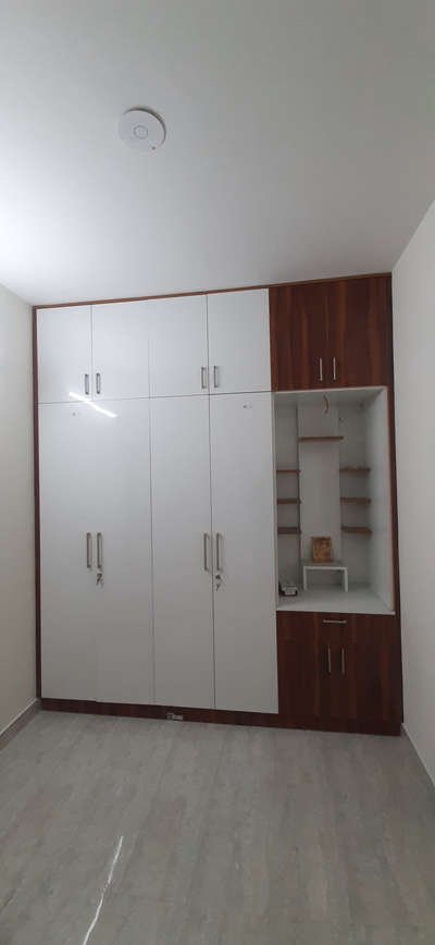 #wardrobe #mandir #Gurugram  #modularwardrobe  #Wooden  #Almirah  #solera #dhrampur