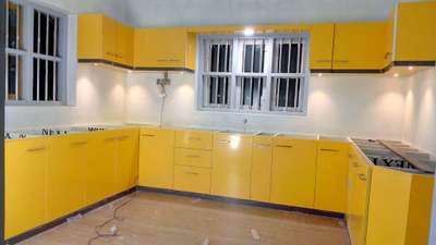 yellow high glossy finish mica work