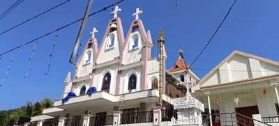 pazhakulam  mar gregorious church adoor