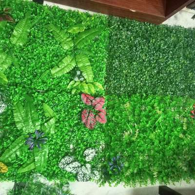 #NaturalGrass  #grass  #artificial_grass  #grass_in_kids_school  #grassfitting  #grass_on_wall   #vertical_garden  #VerticalGarden