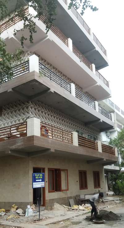 civil work rcc balcony slab tiles railing  #workinprogress #RCC  #brickfixing  #plasterwork  #tiles  #WoodenWindows