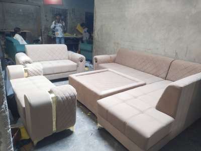 golden Patti sofa with table #golden#patti#sofa
contact no . 9540903396