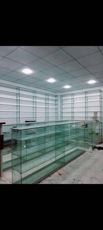 glass self and counter