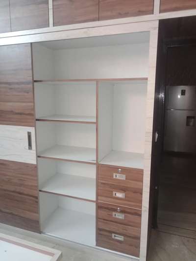 sliding wardrobe