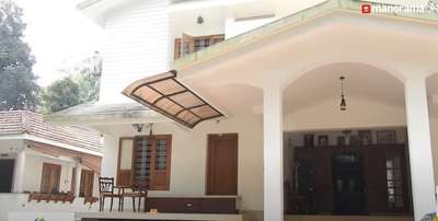 PC georgeന്റെ വീട്  #KeralaStyleHouse  #ClosedKitchen #gatestructure