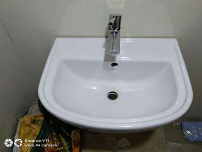 Washbasin fitting