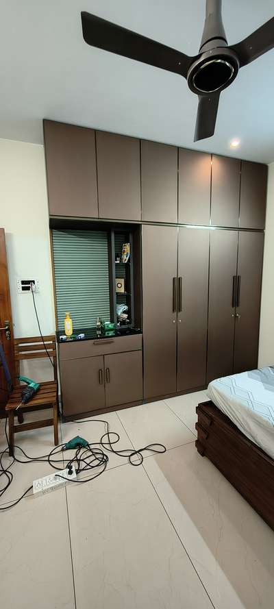 #walldrops 
#aluminiumwork 
#InteriorDesigner