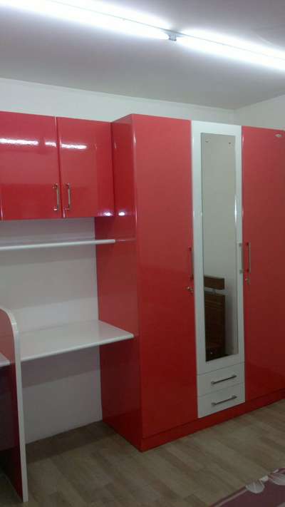 wardrobe with study table