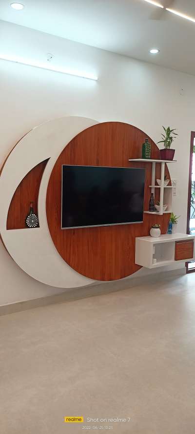 tv unit