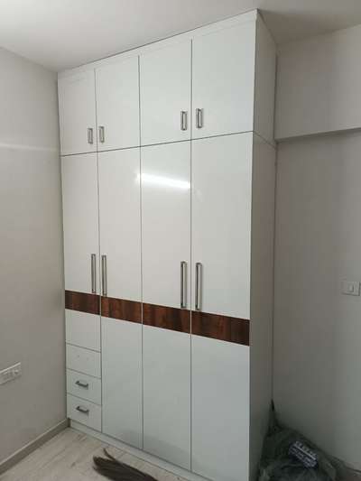 Modular wardrobe  #4DoorWardrobe  #WardrobeIdeas  #5DoorWardrobe  #SlidingDoorWardrobe  #3DoorWardrobe  #WalkInWardrobe