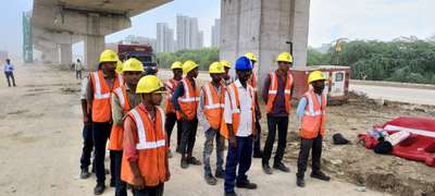 best n qualified team in civil work n fabrication ..