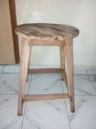 Sipi Teek wood stool💯