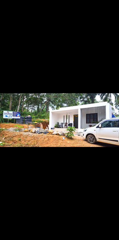 casabeyaz #lowbudgethousekerala  #panchayath #courtyardgarden#widesitout #widehouse  #largespace   #2BHKHouse #850sqfthome #8lakhs #fullfinish🏡✔️✔️