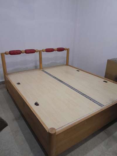 dubal bed woodan works 

 








supar