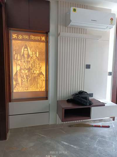 corean mandir & tv console with pu polish  
 #KhushalInteriorcontractors 
 #Carpenter