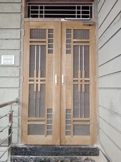 #FrontDoor