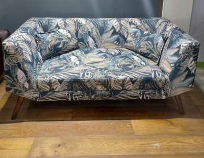 #LivingRoomSofa  #Justinstalled  #customisedfurniture  #bespokefurniture  #Delhihome  #delhiinteriordesigner