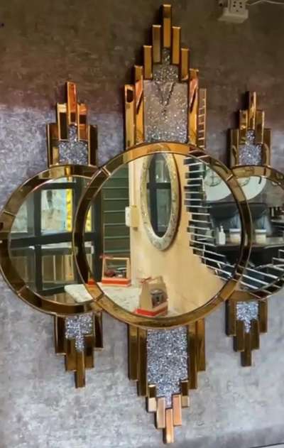 Decorator mirror