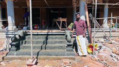 #കരികല്ലിൽ തീർത്ത ഗജ സോപാനം 
#KeralaStyleHouse 
 #kerala stone work
 #TraditionalHouse 
 #sculptureart 
 #sopanamsilpalaya 
 #sopanamwork 
 #elephantsculpture 
 #elephanthead 
 #elephanthead 
 #HouseDesigns