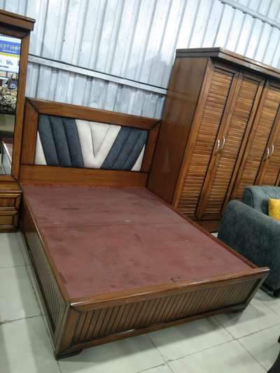 shahid furniture delhi NCR c n 9871657827 9897519617