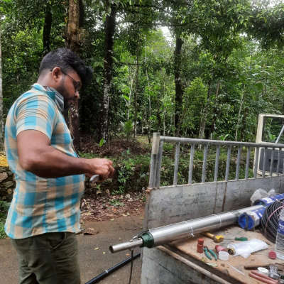 2 hp single phase borewell submersible pump CRI installation at venmani Idukki