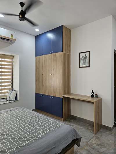 wardrobe and study unit
 #Wardobes #interior #BedroomDecor #BedroomDesigns #WardrobeIdeas