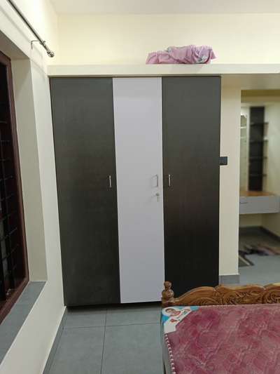 , കുറഞ്ഞ ചിലവിൽ wardrobe, study table, dressing unit