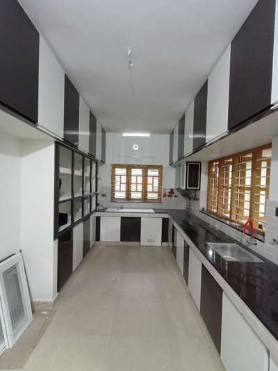 Aluminium Kitchen Cabinet