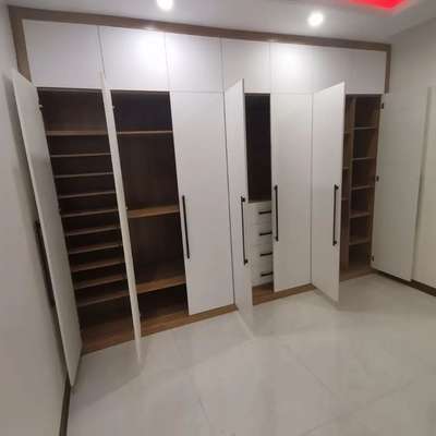 #almirahdesign  #WardrobeDesigns  #WardrobeIdeas  #modularwardrobe  #Modularfurniture work karane ke liye contact kare
whats.+919625506863
call.+917060375916 Sakib Mirza