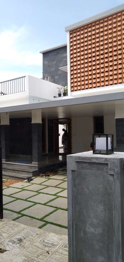 RESIDENCE - Mr. Renjith, Kottayam