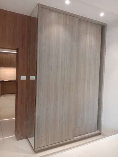 sliding wardrobe