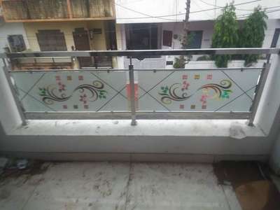 Taffon glass railling #GlassBalconyRailing #GlassStaircase