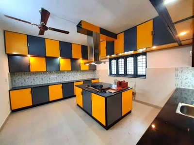 #ModularKitchen #KitchenIdeas #modernkitchenstyle #modernkitchen #LargeKitchen