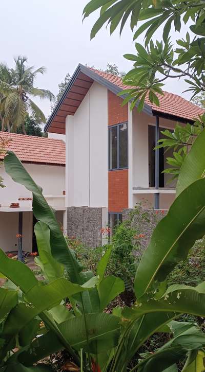 Our ongoing project in Thrissur, Kerala.
Designed by NIRMiKA Architecture.

2400 sqft_ 3 Bedroom residence.
Kerala style Modern Tropical Design.

Contact for more details.

#Architect #KeralaStyleHouse #modern_ #tropicalhouse