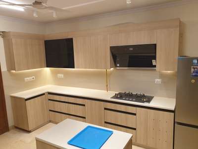 *modular kitchen*
wordrobe 1300 sqrf
wooden panling 600 sqft
Bed 50000 to 150000 par set